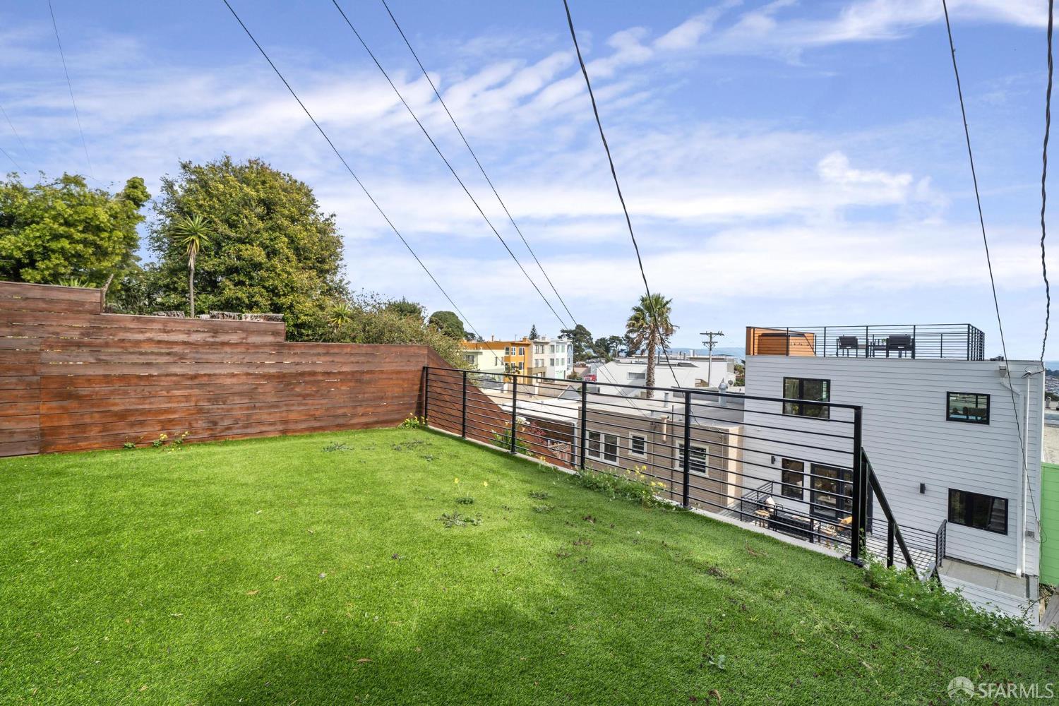 Detail Gallery Image 70 of 81 For 222 Molimo Dr, San Francisco,  CA 94127 - 4 Beds | 3/1 Baths