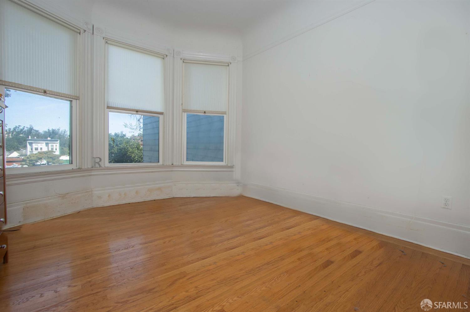 Photo #19: 426112995 Listing: Photo #19