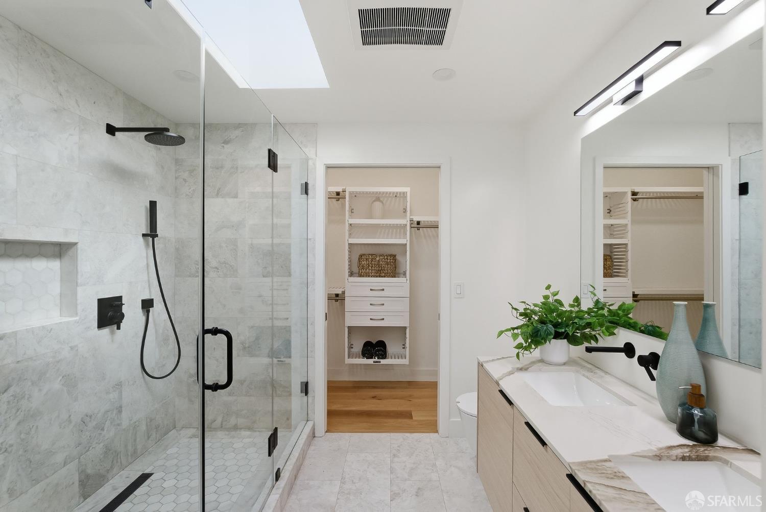 Detail Gallery Image 35 of 81 For 1646 34th Ave, San Francisco,  CA 94122 - 4 Beds | 3 Baths