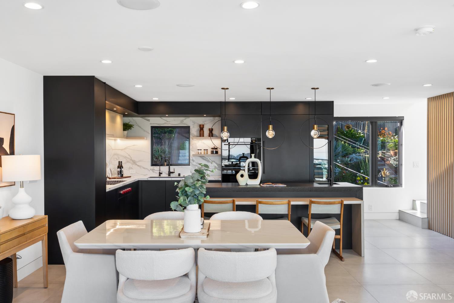 Detail Gallery Image 18 of 81 For 222 Molimo Dr, San Francisco,  CA 94127 - 4 Beds | 3/1 Baths