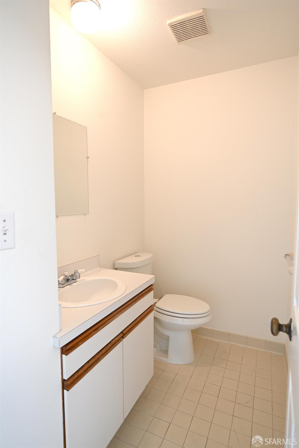 Detail Gallery Image 23 of 26 For 1122 Clement St, San Francisco,  CA 94118 - – Beds | – Baths