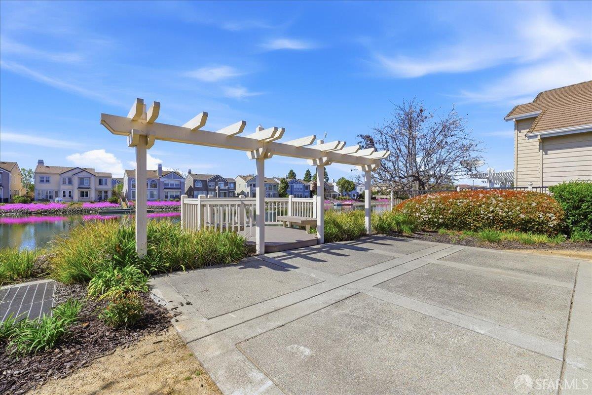 Detail Gallery Image 73 of 79 For 332 Mindanao Dr, Redwood City,  CA 94065 - 3 Beds | 2/1 Baths