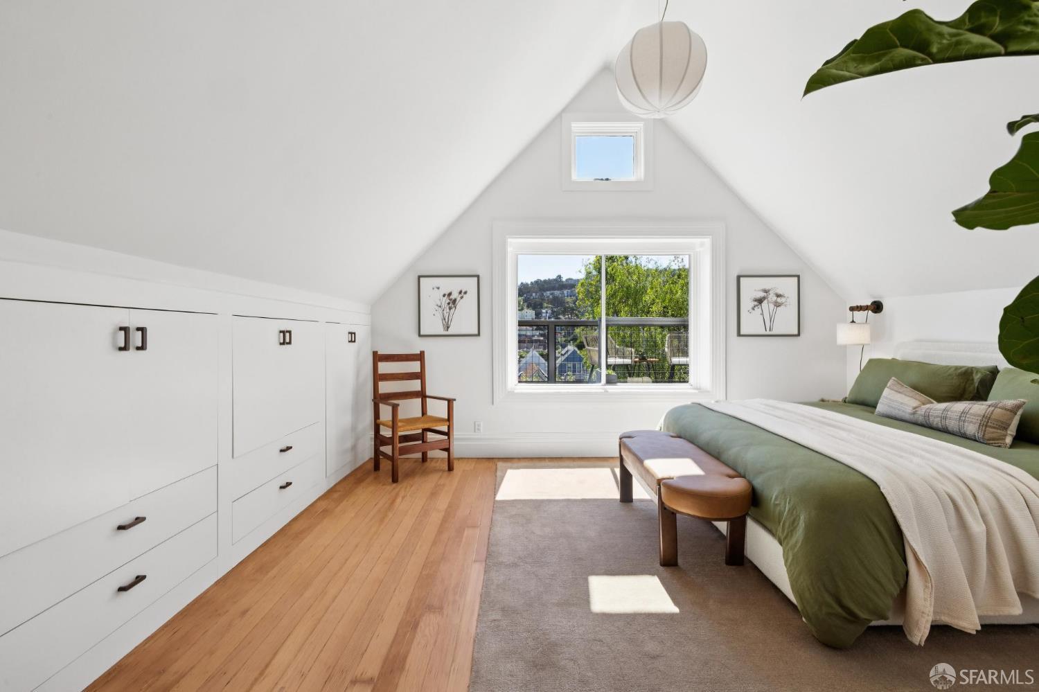 Detail Gallery Image 22 of 51 For 4333 23rd St, San Francisco,  CA 94114 - 3 Beds | 3 Baths