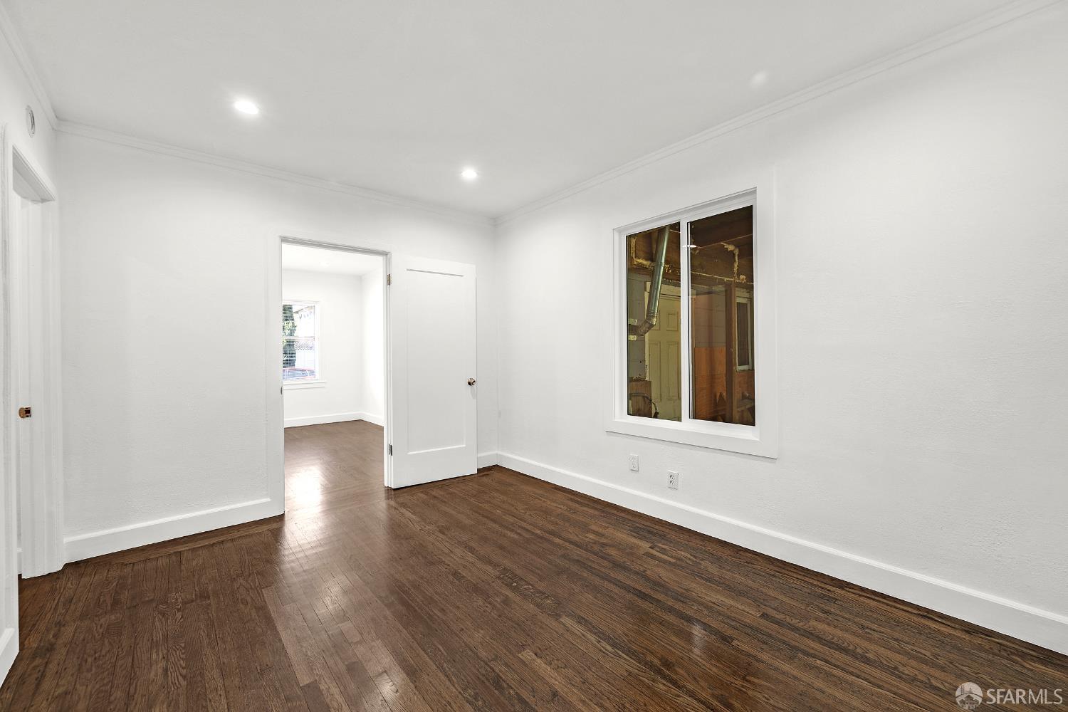 Detail Gallery Image 18 of 29 For 3422 Kansas St, Oakland,  CA 94602 - 3 Beds | 1 Baths