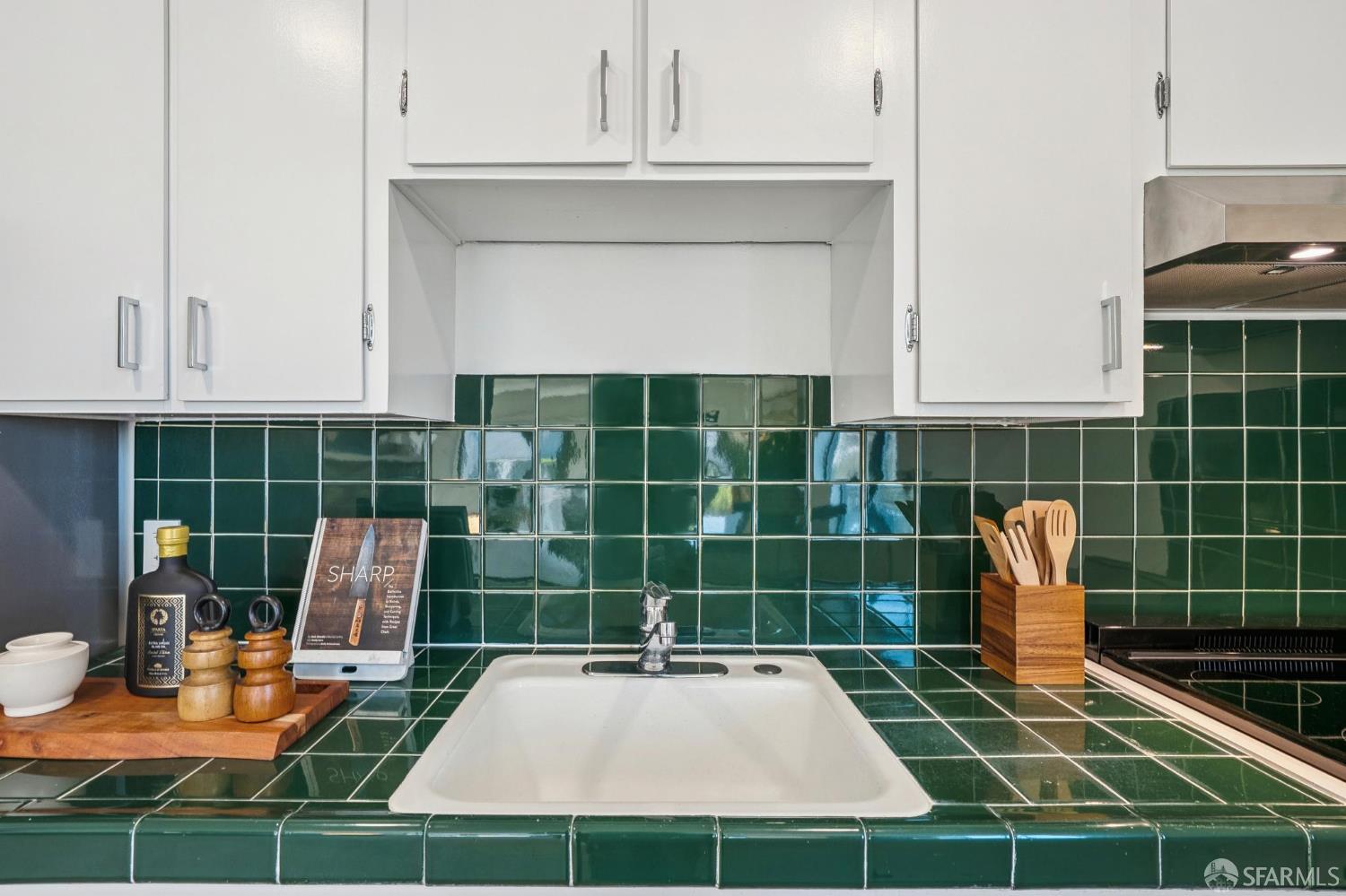 Photo #28: 426100077 Listing: Photo #28