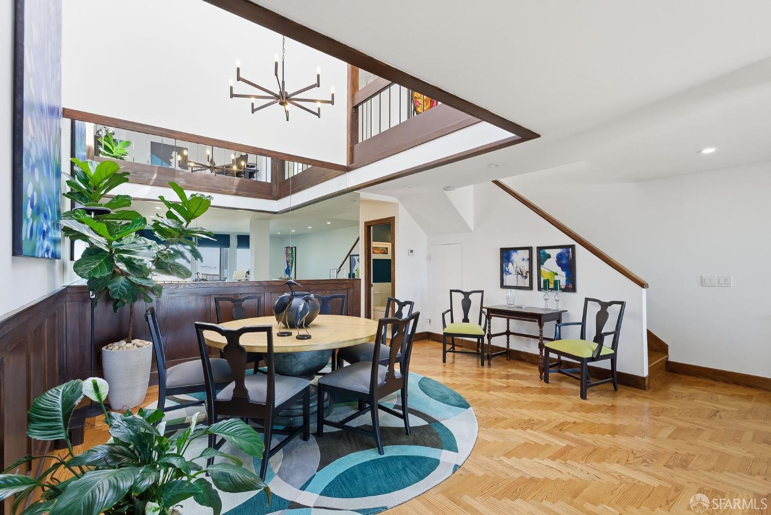 Detail Gallery Image 7 of 47 For 182 Carnelian Way, San Francisco,  CA 94131 - 3 Beds | 2/2 Baths