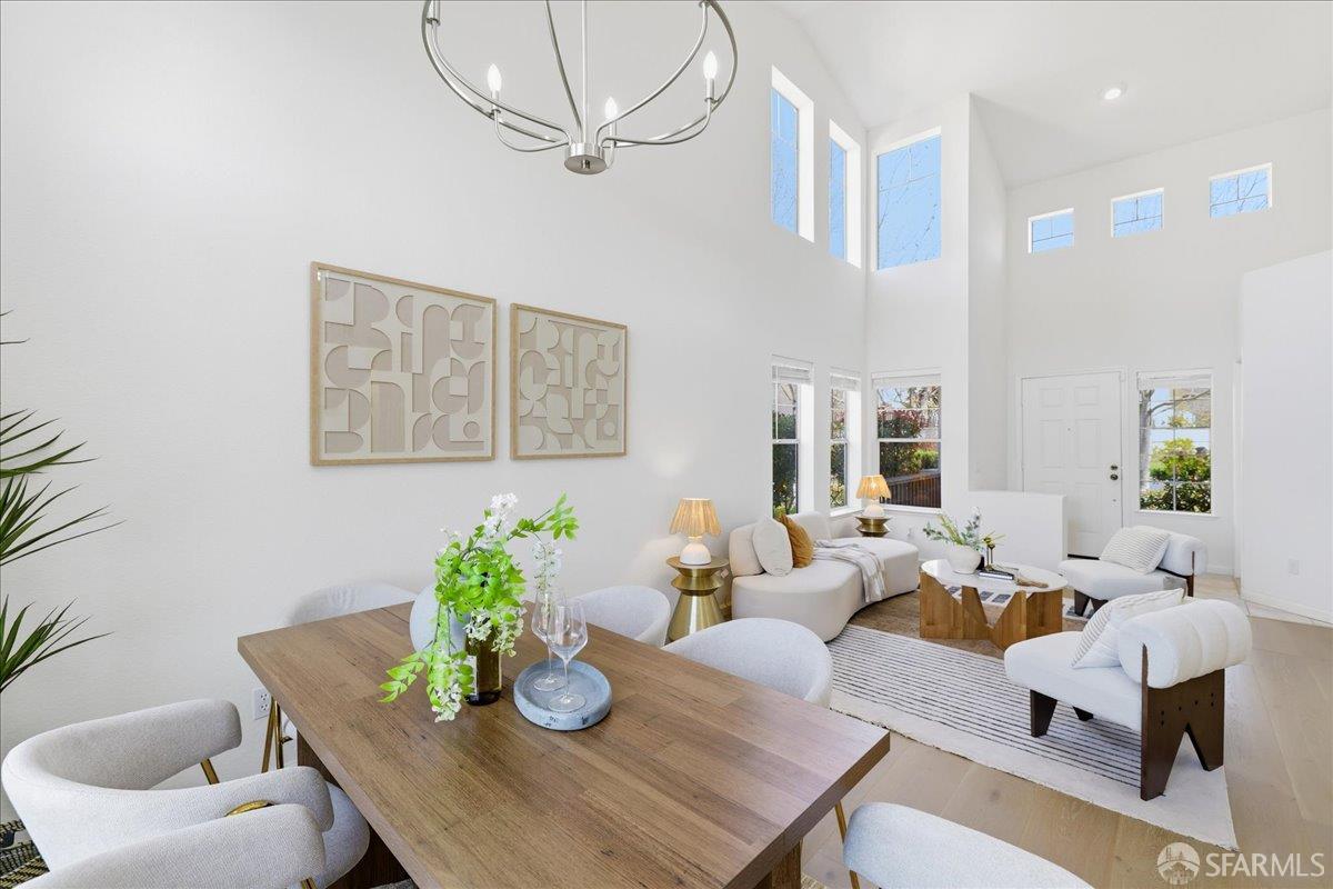 Detail Gallery Image 11 of 79 For 332 Mindanao Dr, Redwood City,  CA 94065 - 3 Beds | 2/1 Baths