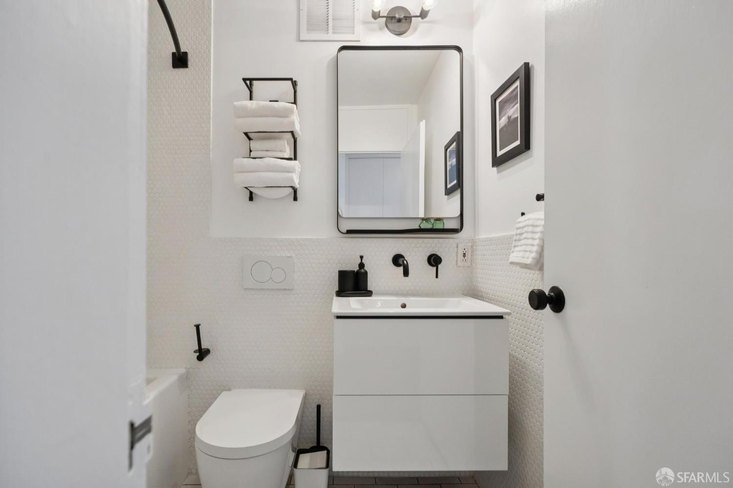 Photo #18: 426113235 Listing: Photo #18