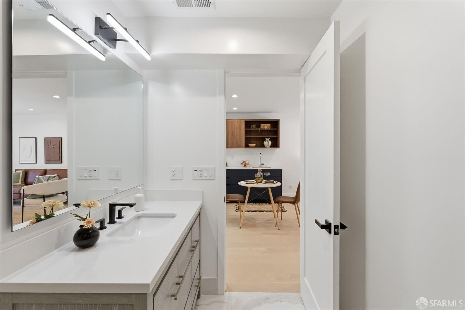 Detail Gallery Image 64 of 81 For 1646 34th Ave, San Francisco,  CA 94122 - 4 Beds | 3 Baths