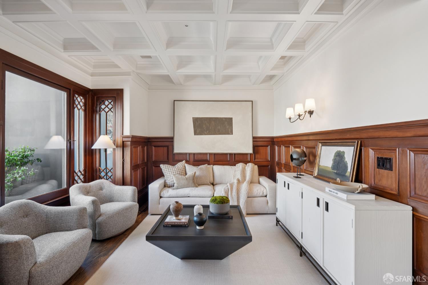 Detail Gallery Image 3 of 78 For 2535 Vallejo St, San Francisco,  CA 94123 - 3 Beds | 3/2 Baths