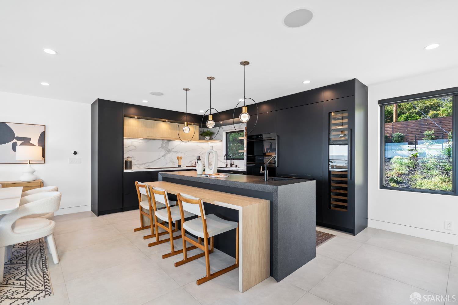 Detail Gallery Image 19 of 81 For 222 Molimo Dr, San Francisco,  CA 94127 - 4 Beds | 3/1 Baths