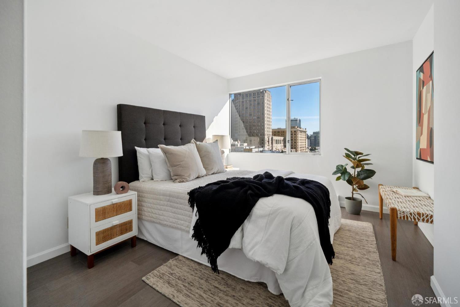 Photo #14: 426113235 Listing: Photo #14