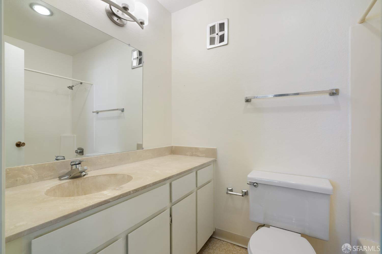 Detail Gallery Image 26 of 33 For 920 Beach Park Blvd #42,  Foster City,  CA 94404 - 2 Beds | 2 Baths