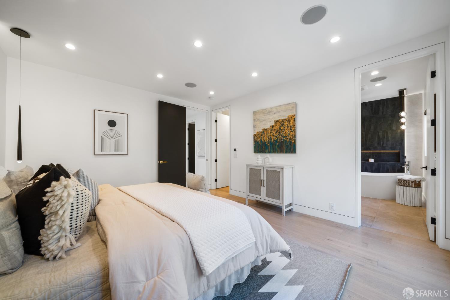 Detail Gallery Image 36 of 81 For 222 Molimo Dr, San Francisco,  CA 94127 - 4 Beds | 3/1 Baths