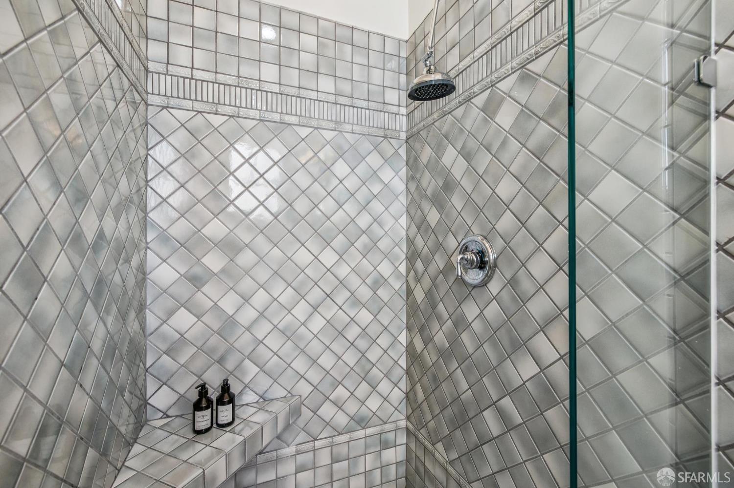 Photo #45: 426112646 Listing: Photo #45