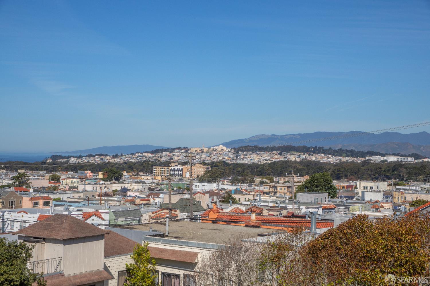 Detail Gallery Image 2 of 42 For 1627 20th Ave, San Francisco,  CA 94122 - – Beds | – Baths