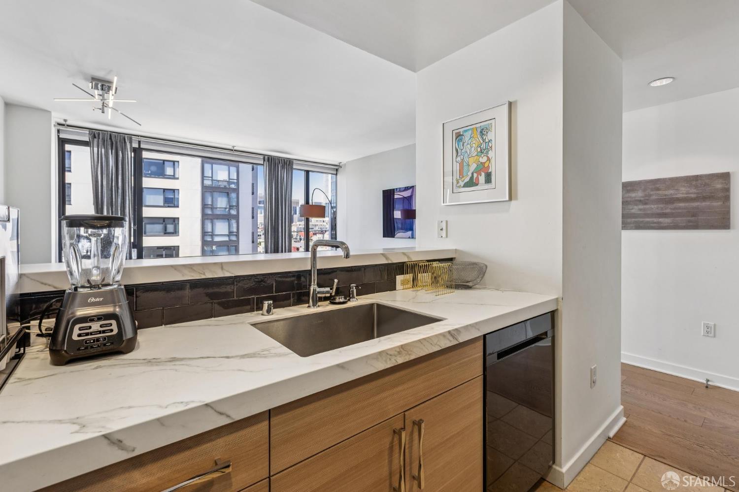 Detail Gallery Image 9 of 32 For 260 King St #885,  San Francisco,  CA 94107 - 2 Beds | 2 Baths
