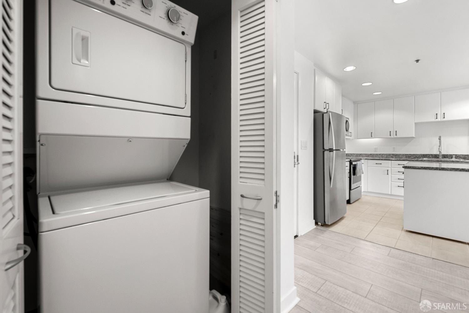 Photo #5: 426113201 Listing: Photo #5