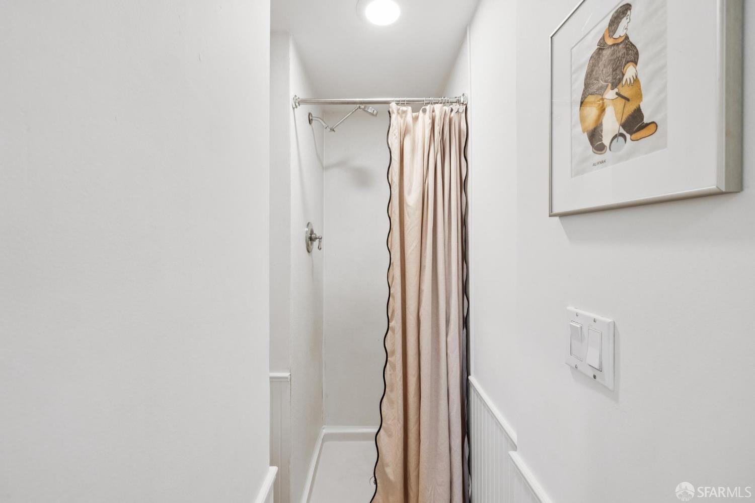 Detail Gallery Image 48 of 51 For 4333 23rd St, San Francisco,  CA 94114 - 3 Beds | 3 Baths