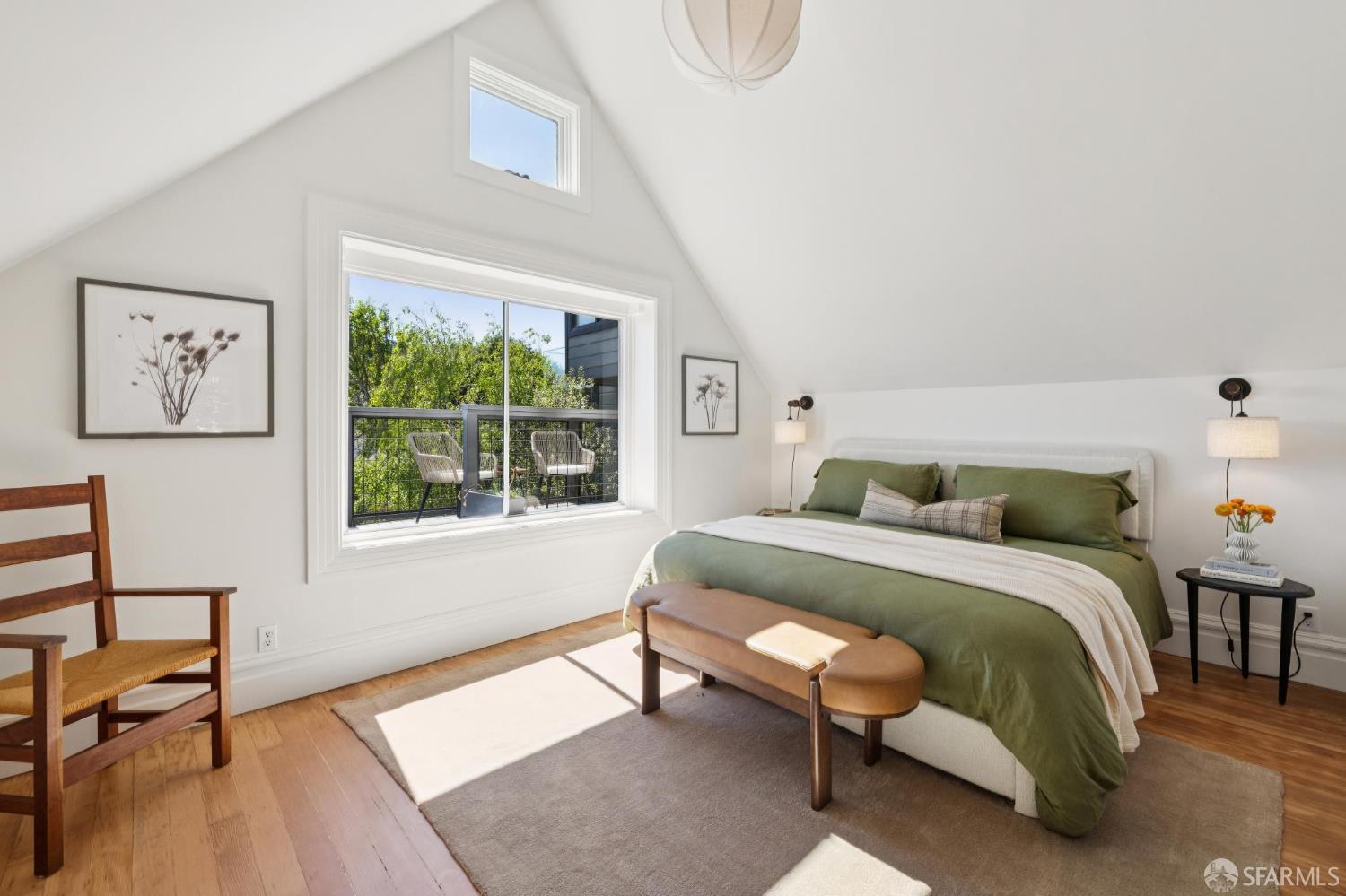 Detail Gallery Image 23 of 51 For 4333 23rd St, San Francisco,  CA 94114 - 3 Beds | 3 Baths