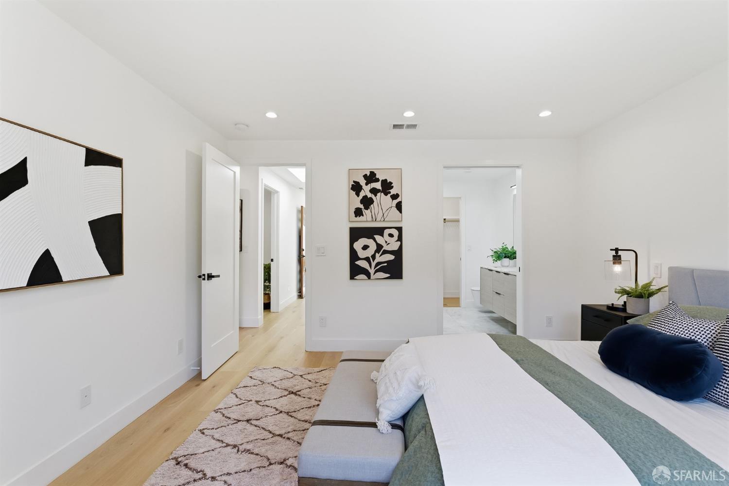 Detail Gallery Image 34 of 81 For 1646 34th Ave, San Francisco,  CA 94122 - 4 Beds | 3 Baths