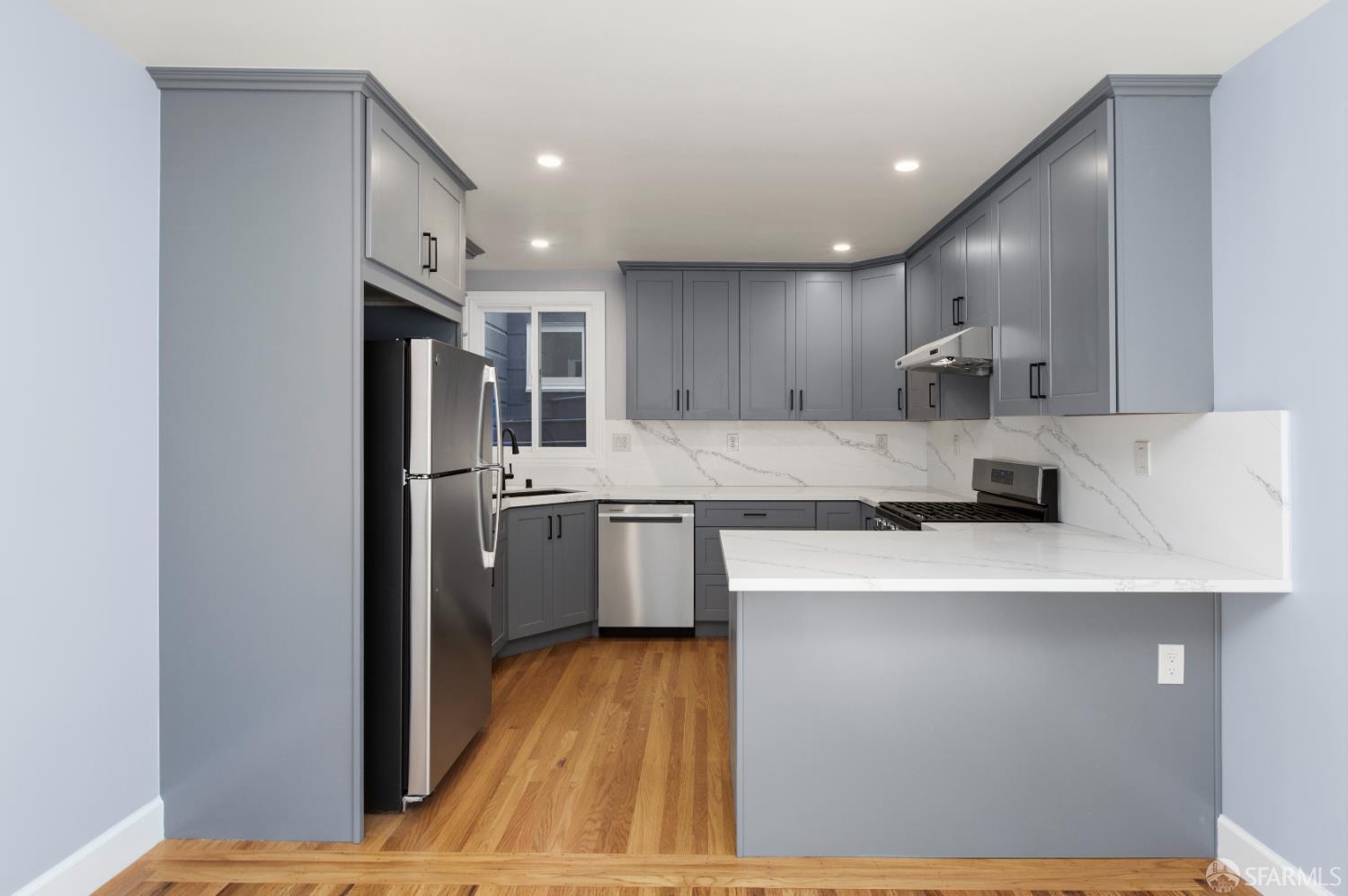 Detail Gallery Image 7 of 42 For 1627 20th Ave, San Francisco,  CA 94122 - – Beds | – Baths