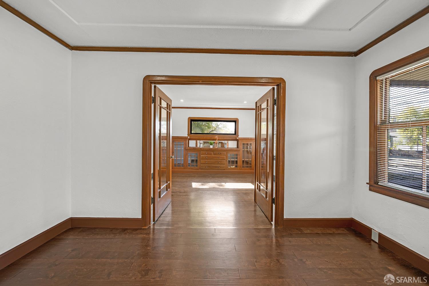 Detail Gallery Image 10 of 29 For 3422 Kansas St, Oakland,  CA 94602 - 3 Beds | 1 Baths