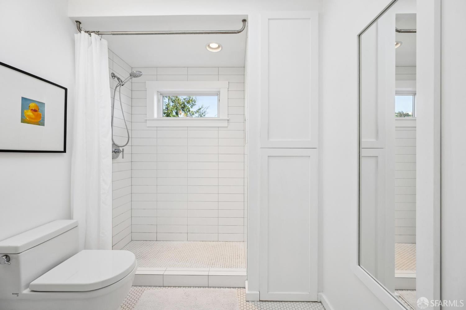 Detail Gallery Image 18 of 45 For 170 Staples Ave, San Francisco,  CA 94112 - 2 Beds | 1 Baths