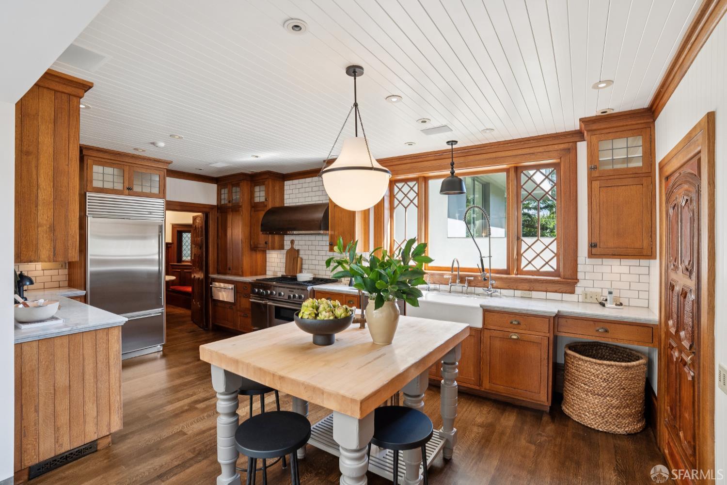 Detail Gallery Image 16 of 78 For 2535 Vallejo St, San Francisco,  CA 94123 - 3 Beds | 3/2 Baths