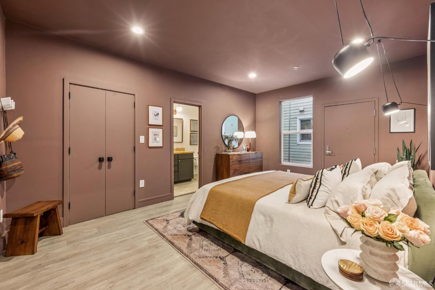 Photo #31: 426100649 Listing: Photo #31