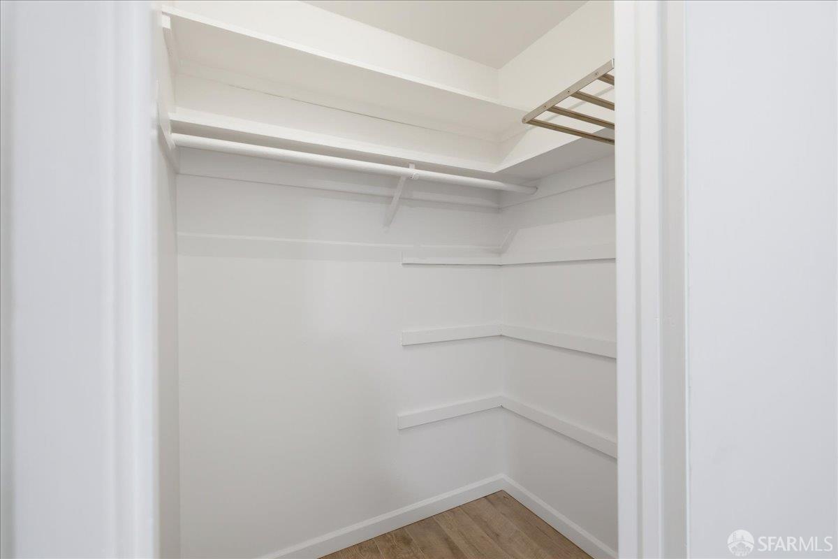 Detail Gallery Image 18 of 46 For 15942 Cambrian Dr, San Leandro,  CA 94578 - 5 Beds | 3 Baths