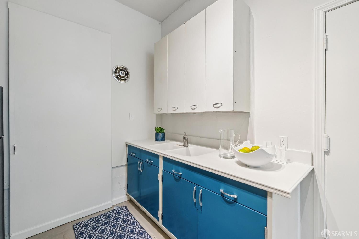 Detail Gallery Image 39 of 54 For 4743 Mountain Blvd, Oakland,  CA 94619 - 4 Beds | 3 Baths