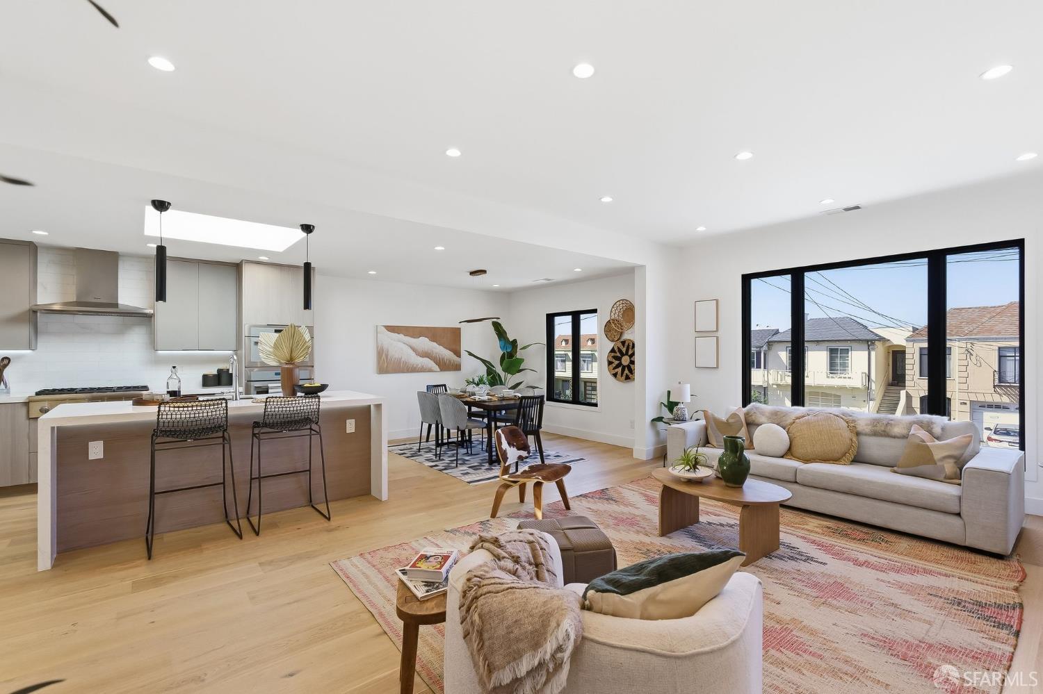 Detail Gallery Image 18 of 81 For 1646 34th Ave, San Francisco,  CA 94122 - 4 Beds | 3 Baths