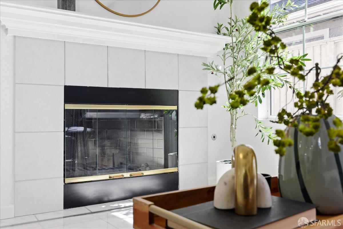 Detail Gallery Image 33 of 79 For 332 Mindanao Dr, Redwood City,  CA 94065 - 3 Beds | 2/1 Baths