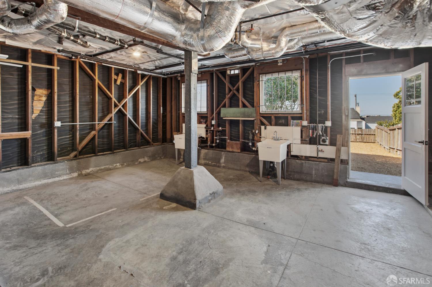 Detail Gallery Image 35 of 42 For 1627 20th Ave, San Francisco,  CA 94122 - – Beds | – Baths