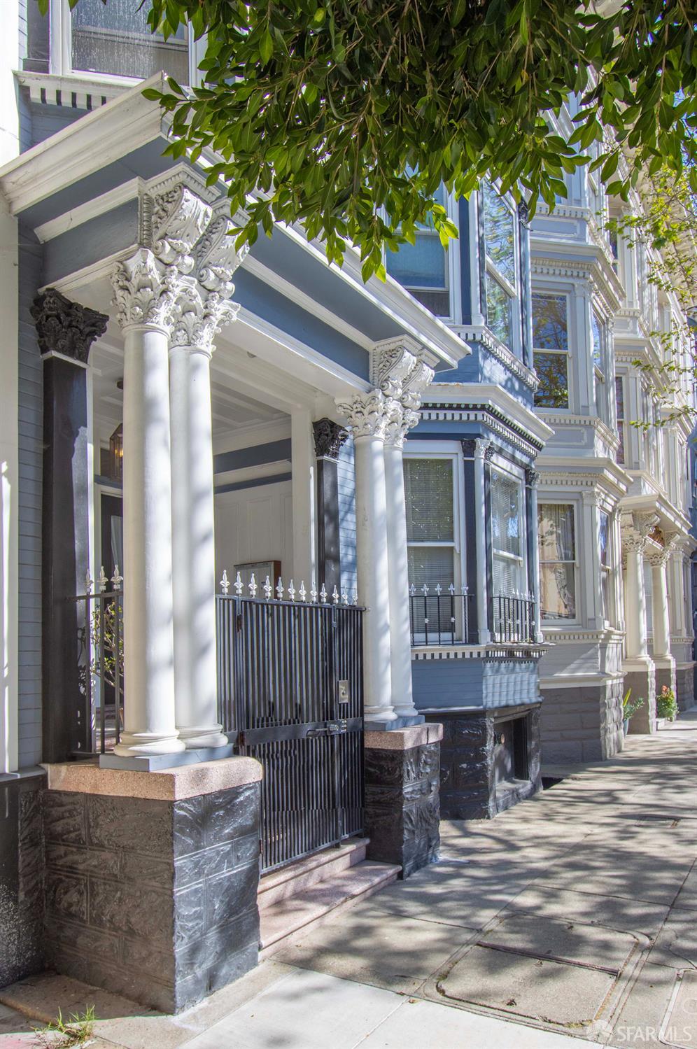 Photo #4: 426112995 Listing: Photo #4