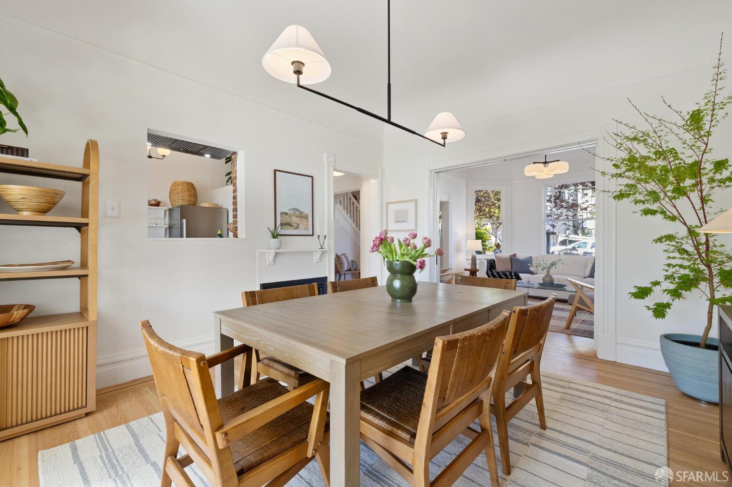 Detail Gallery Image 9 of 51 For 4333 23rd St, San Francisco,  CA 94114 - 3 Beds | 3 Baths