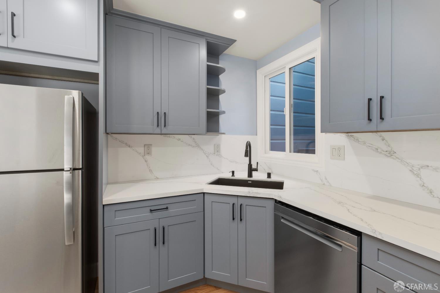 Detail Gallery Image 5 of 42 For 1627 20th Ave, San Francisco,  CA 94122 - – Beds | – Baths