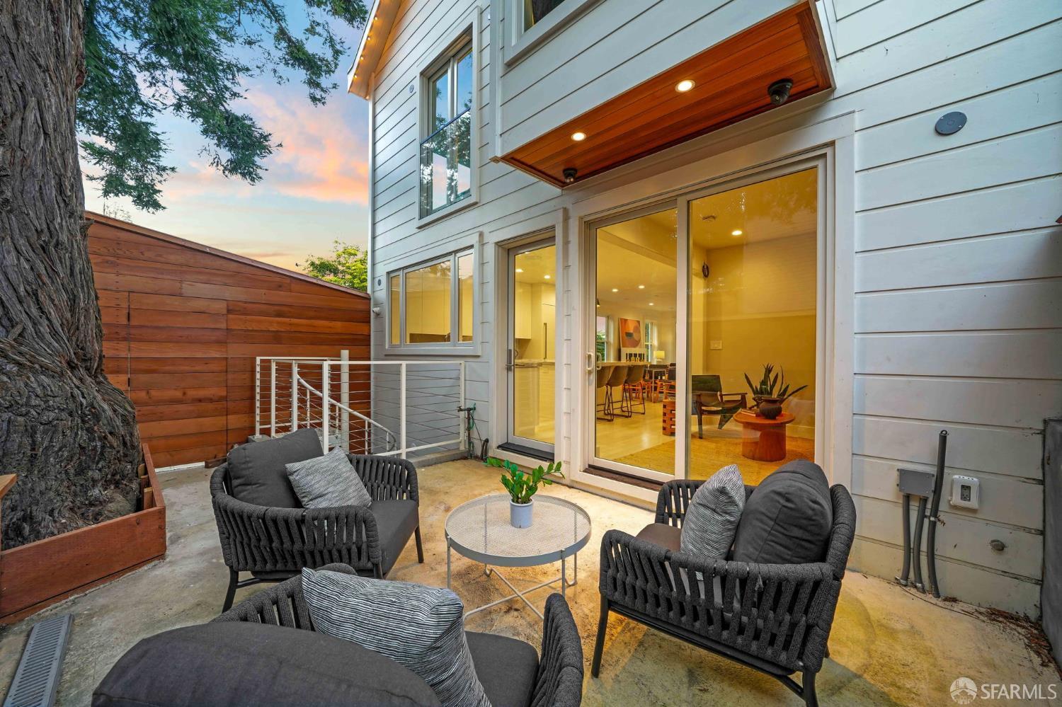 Detail Gallery Image 45 of 53 For 95 Nordhoff St, San Francisco,  CA 94131 - 4 Beds | 5 Baths