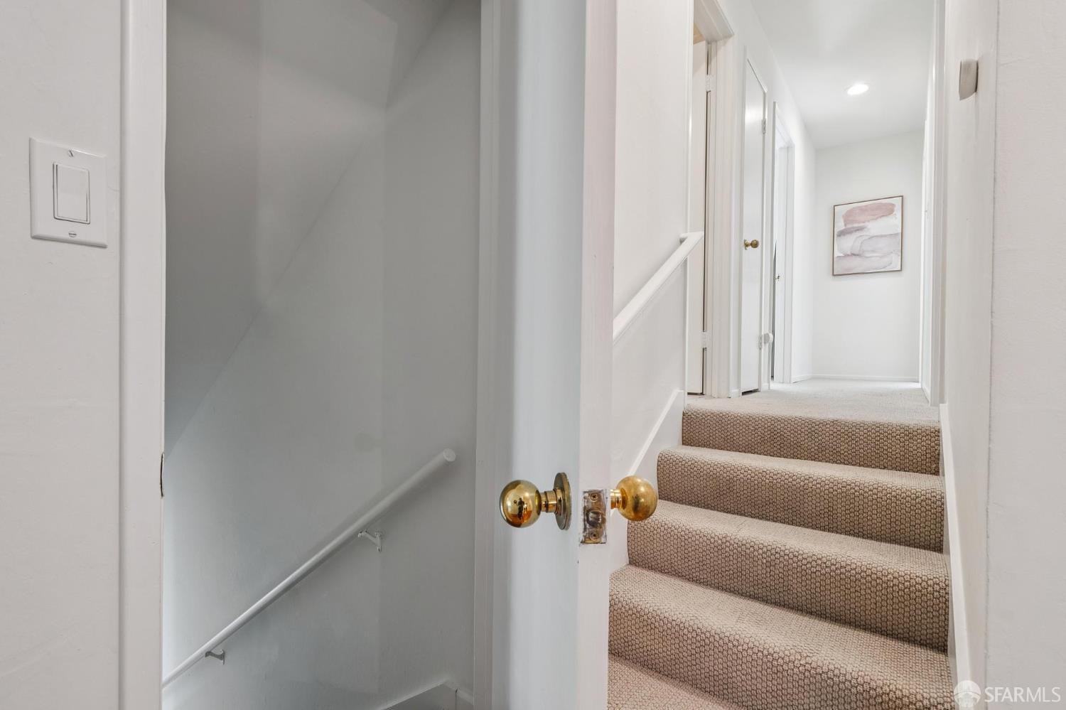 Detail Gallery Image 32 of 54 For 4743 Mountain Blvd, Oakland,  CA 94619 - 4 Beds | 3 Baths