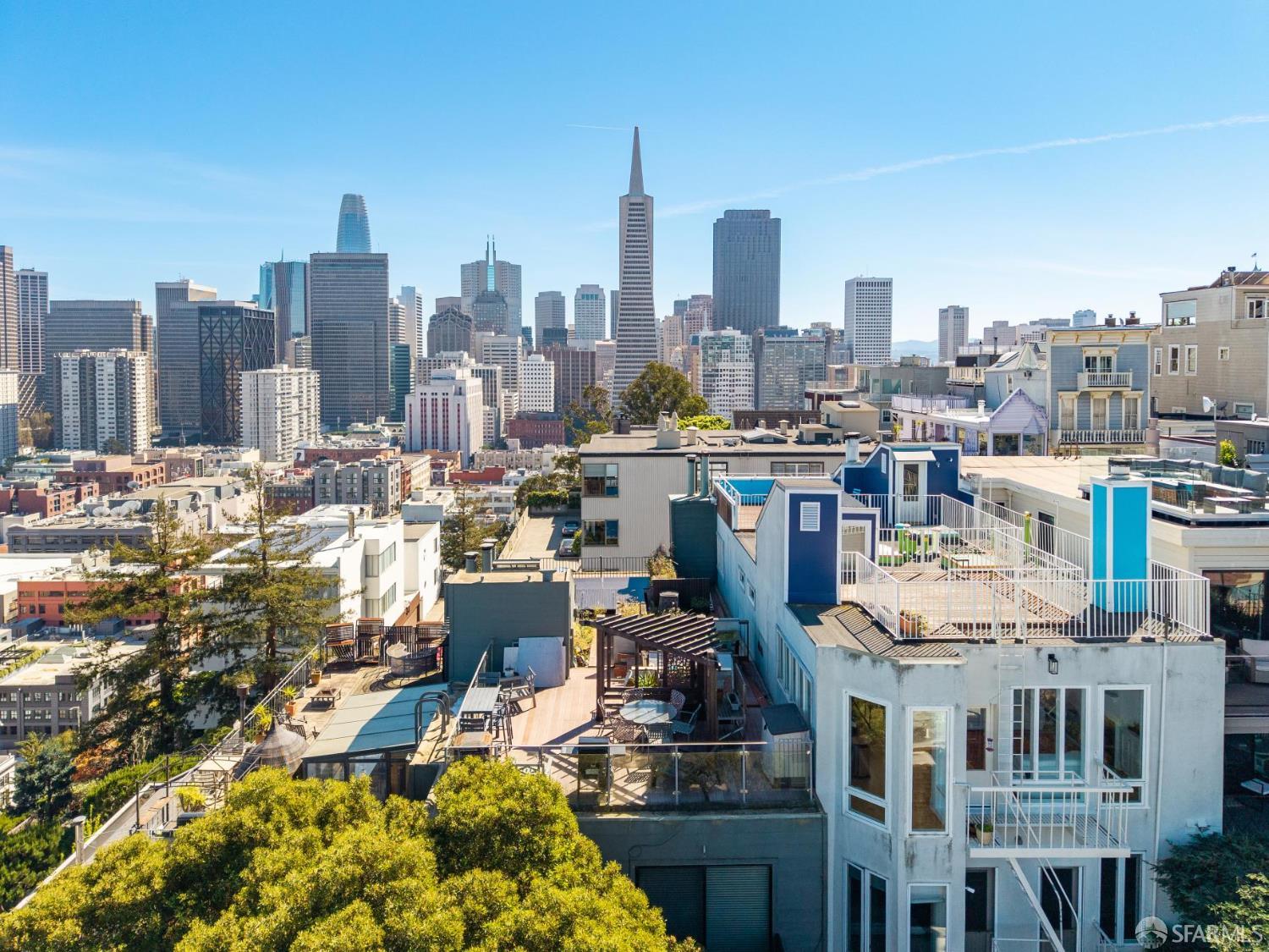 Photo #4: 426100077 Listing: Photo #4