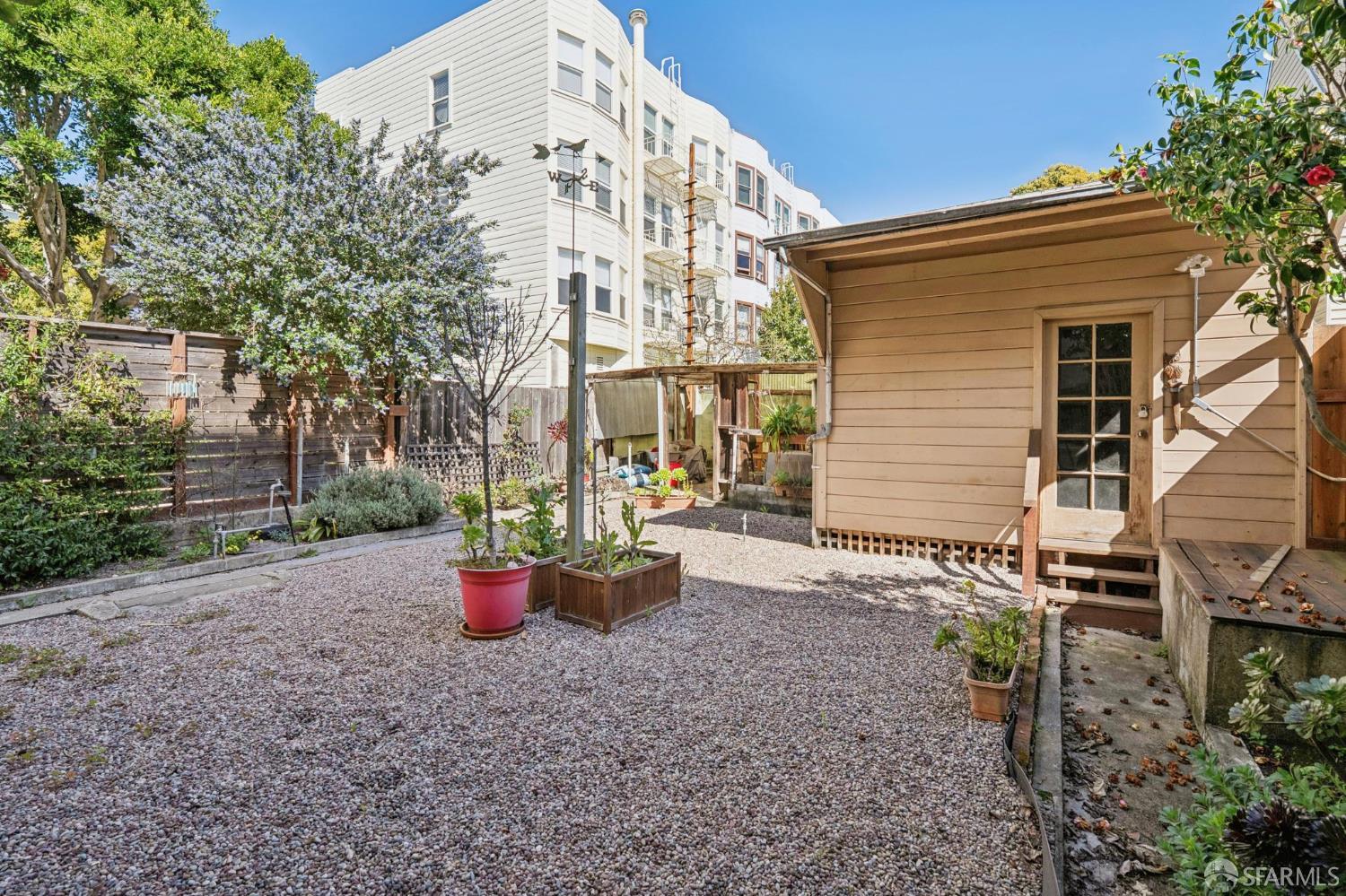 Detail Gallery Image 19 of 22 For 3130 Octavia St, San Francisco,  CA 94123 - – Beds | – Baths