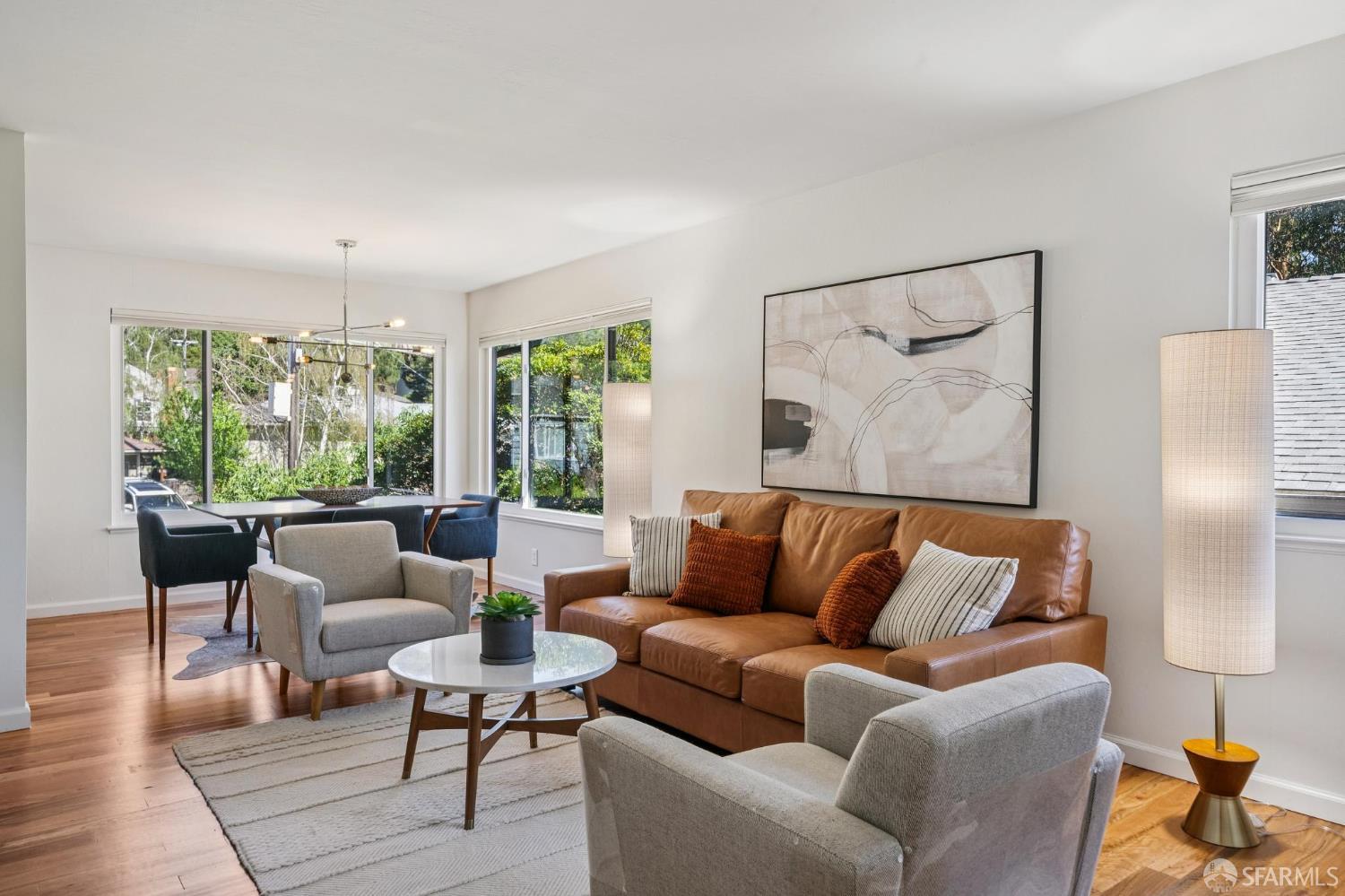 Detail Gallery Image 10 of 54 For 4743 Mountain Blvd, Oakland,  CA 94619 - 4 Beds | 3 Baths