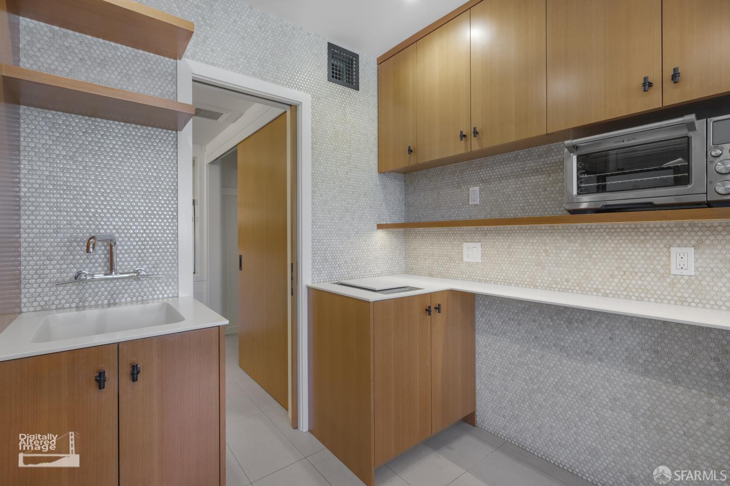 Detail Gallery Image 7 of 34 For 733 Waller St, San Francisco,  CA 94117 - – Beds | – Baths