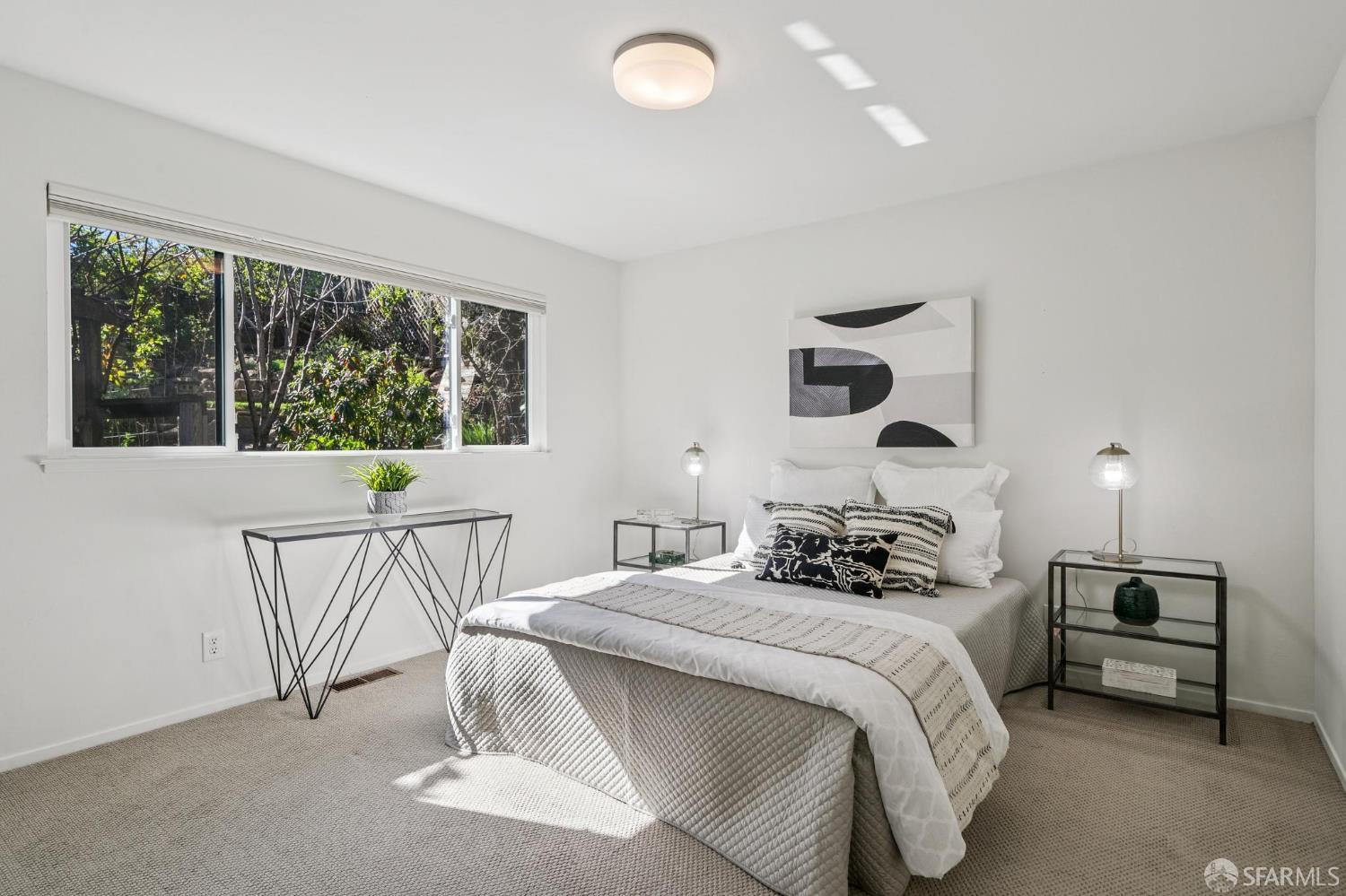 Detail Gallery Image 26 of 54 For 4743 Mountain Blvd, Oakland,  CA 94619 - 4 Beds | 3 Baths