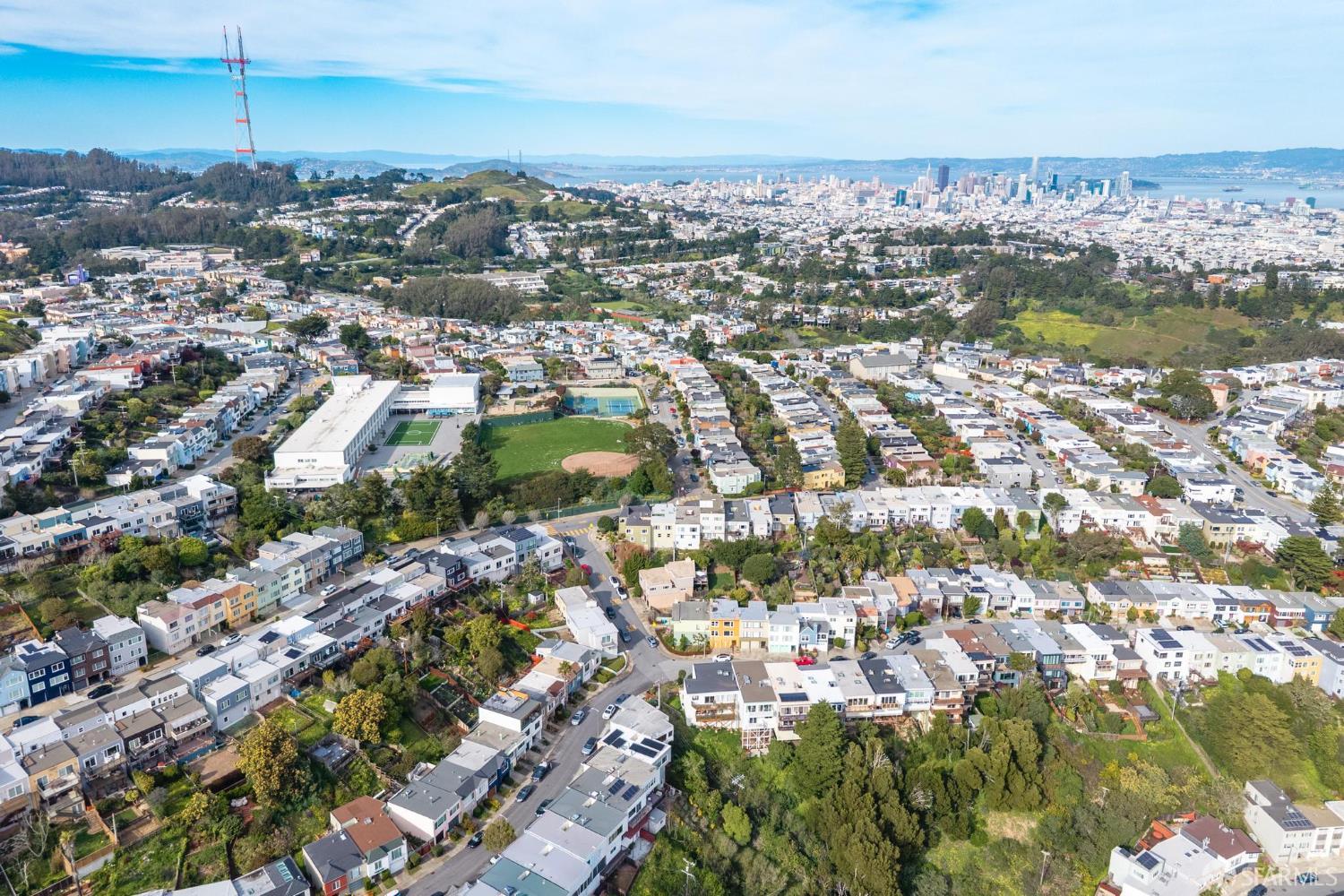 Detail Gallery Image 73 of 81 For 222 Molimo Dr, San Francisco,  CA 94127 - 4 Beds | 3/1 Baths