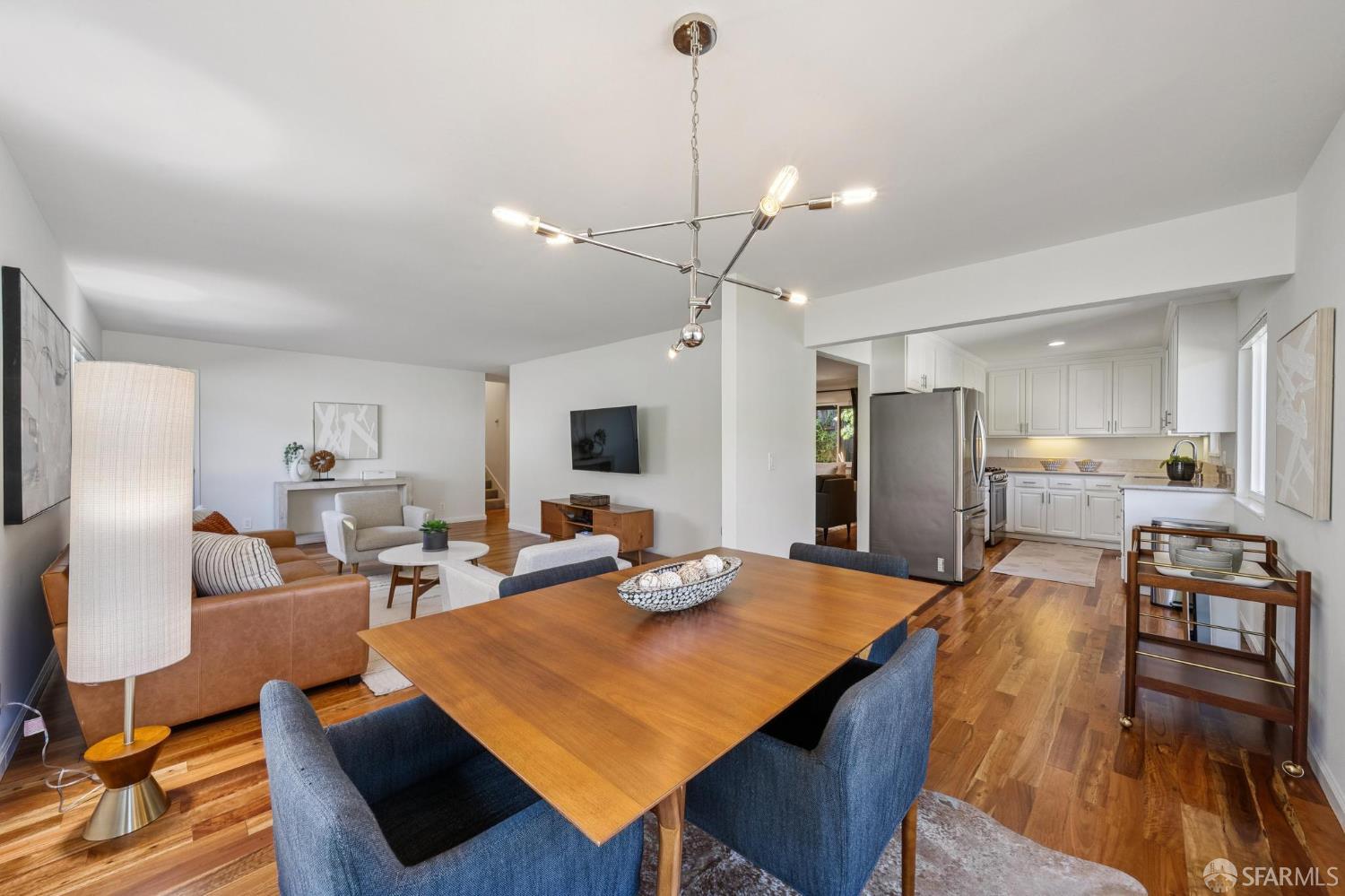 Detail Gallery Image 14 of 54 For 4743 Mountain Blvd, Oakland,  CA 94619 - 4 Beds | 3 Baths