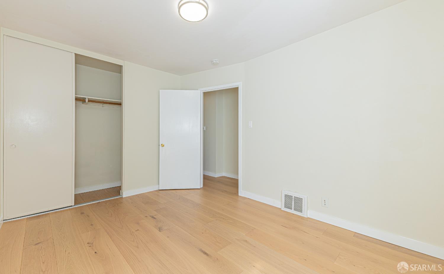 Detail Gallery Image 19 of 39 For 125 Garfield St, San Francisco,  CA 94134 - 4 Beds | 2 Baths