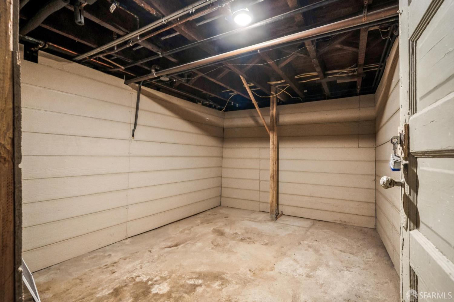 Photo #17: 426111734 Listing: Photo #17