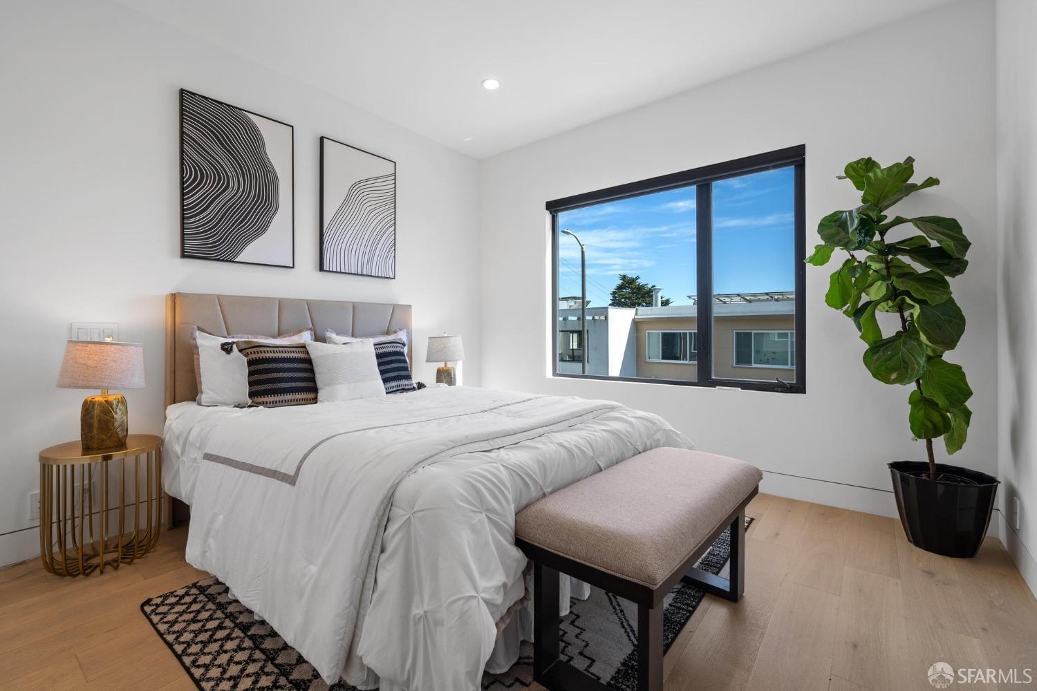 Detail Gallery Image 49 of 81 For 222 Molimo Dr, San Francisco,  CA 94127 - 4 Beds | 3/1 Baths